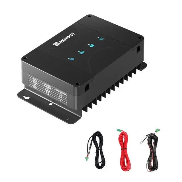 DCC30S 12V 30A Dual Input DC-DC On-Board Battery Charger with MPPT Renogy
