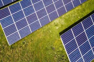 Sizing Your Off-Grid Solar System: A Comprehensive Guide for Panels, Batteries, Controllers, and Inverters