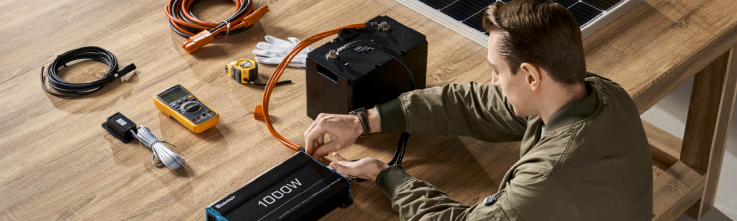 How to Build Your Own DIY Solar Generator?