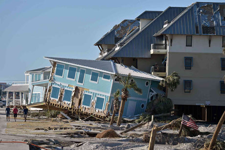 10 Ways to Stay Safe During a Hurricane