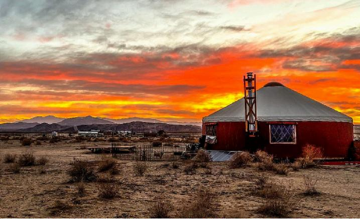 Solar Generator for Off-Grid Living | Trent and Whitney