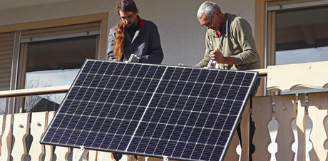 plug in solar panel
