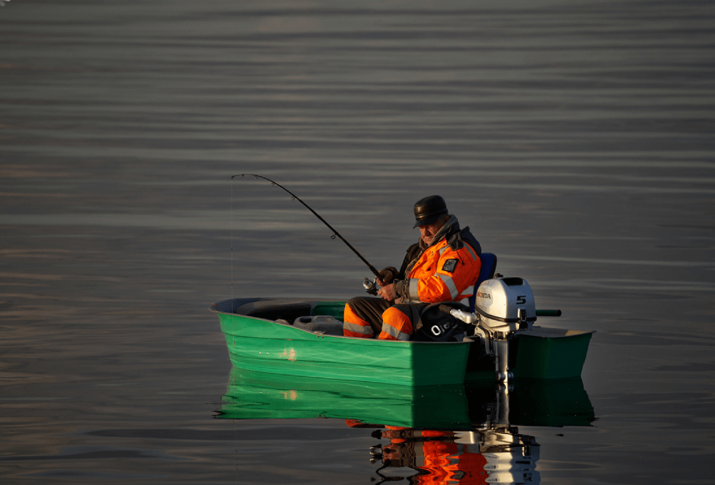What Size Marine Battery Do I Need for My Boat?